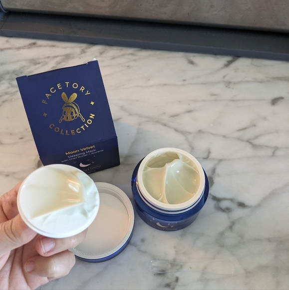 🌸 FaceTory Moon Velvet Sleeping Mask w/ Shea & Azulene NIB / NWT - Picture 3 of 16